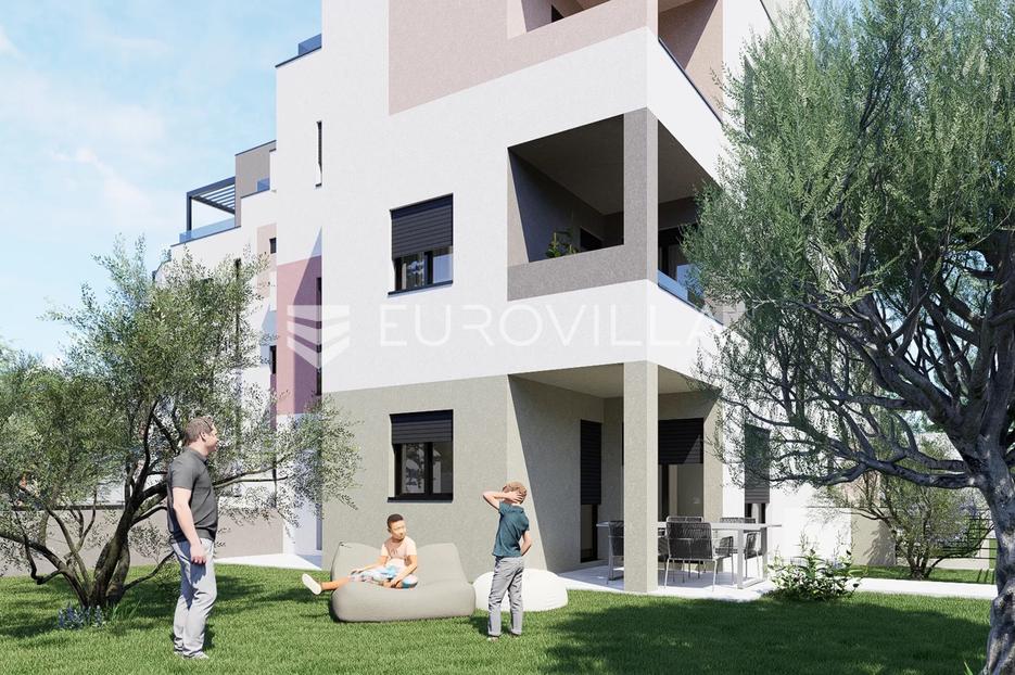 Podstrana, moderan dvosoban stan s vrtom- A1 - cover