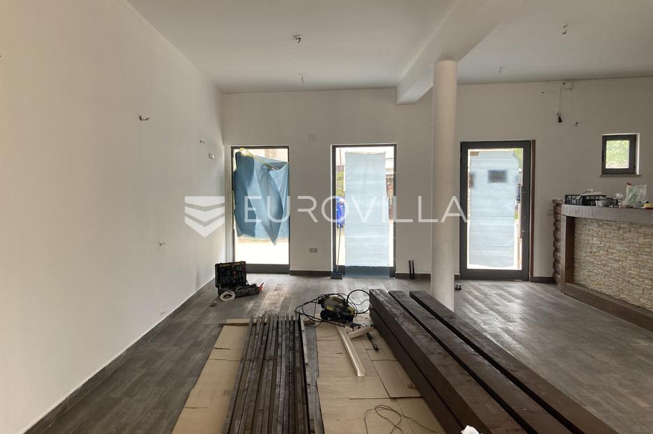 Istra, Šišan, najam ugostiteljskog objekta u samom centru - cover