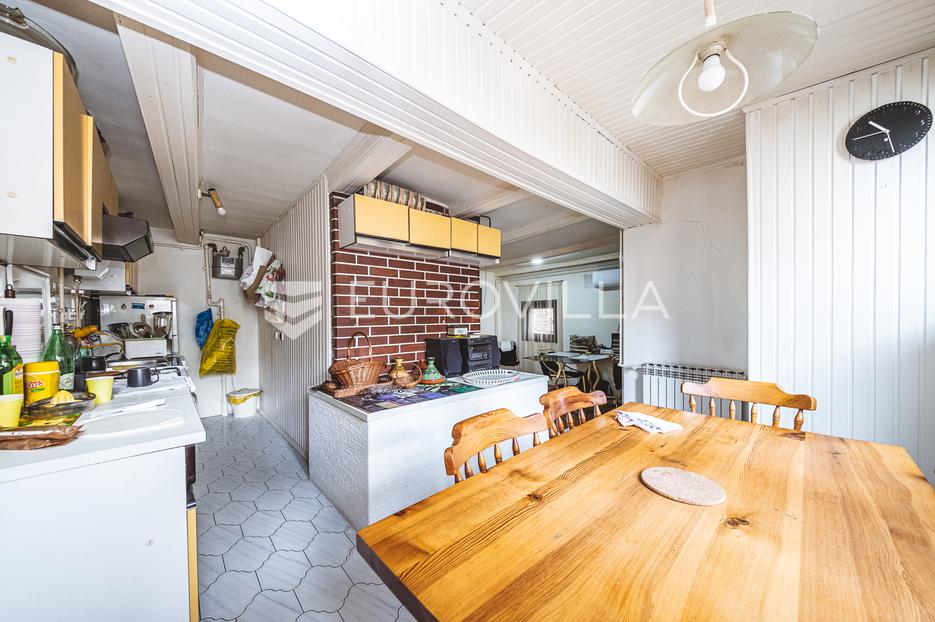 Zagreb, Centar, Petrinjska, trosoban dvoetažni stan 105 m2 - cover