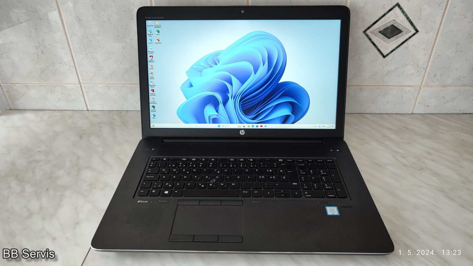 HP ZBook 17 G3, i7-6820HQ, 32GB, 512GB+750GB, 17.3″ FHD, 2 x Grafika - cover