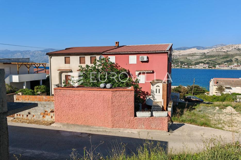 Zadar, Pag, dvojni objekt s pet apartmana i pogledom na more - cover