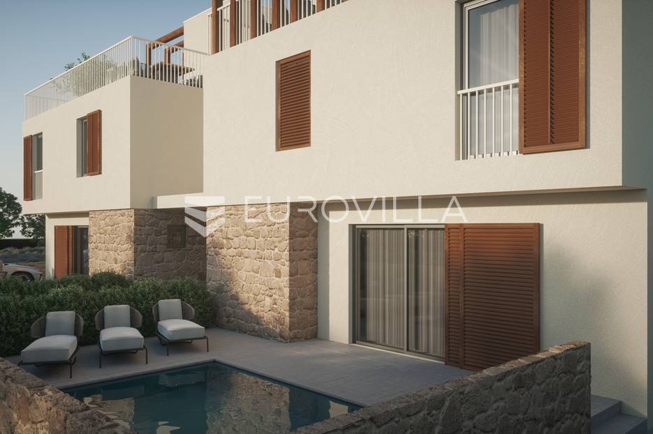 Tribunj, moderan dvojni objekt u izgradnji s bazenom - cover