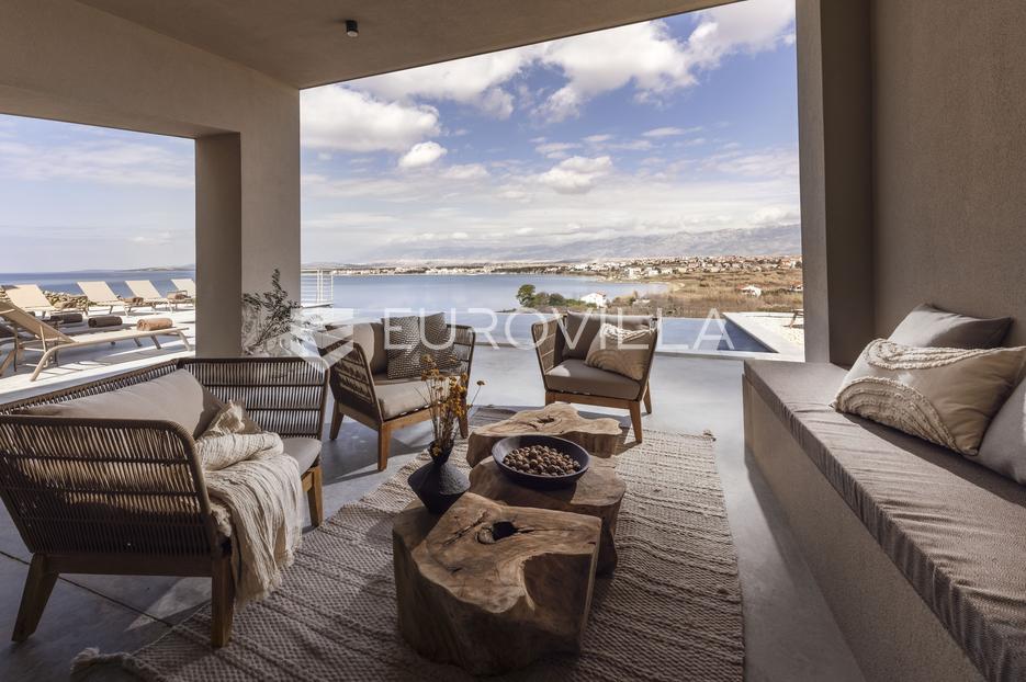 Pag, Povljana villa s bazenom i pogledom na more - cover