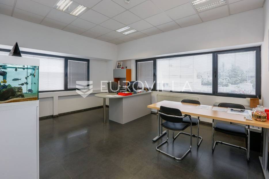 Dubrava, uredsko-skladišni prostor za zakup 479,50 m2 - cover
