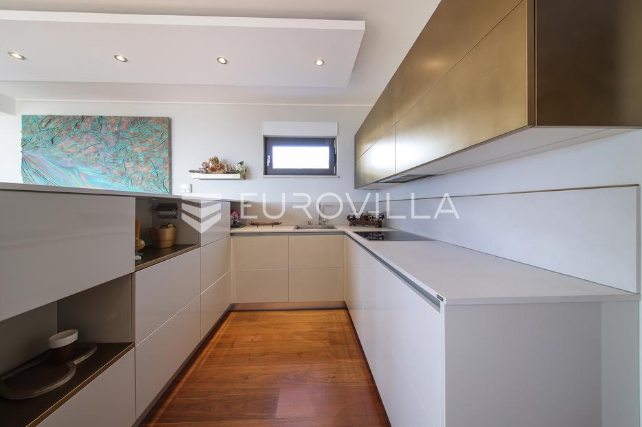 Kostrena, Sveta Lucija, prekrasan trosoban stan s pogledom na more NKP 74m2 - cover