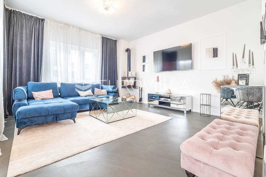 Zagreb, Remete prekrasna novoizgrađena obiteljska vila BRP 366 m2 s bazenom - cover