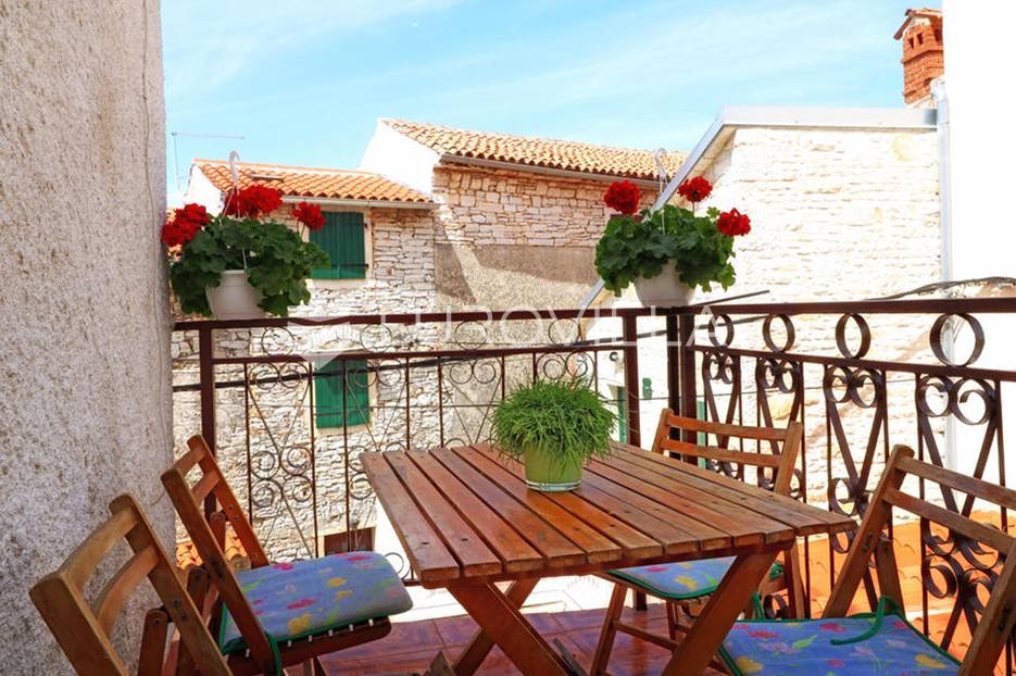 Bale, kuća s puno potencijala - cover