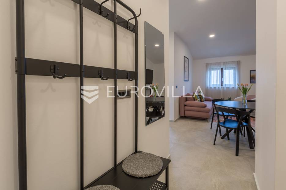 Istra, Tar, dvosoban stan s pogledom na more - cover