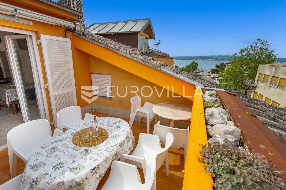 Rijeka, Crikvenica, dvosoban stan u centru s pogledom na more - cover