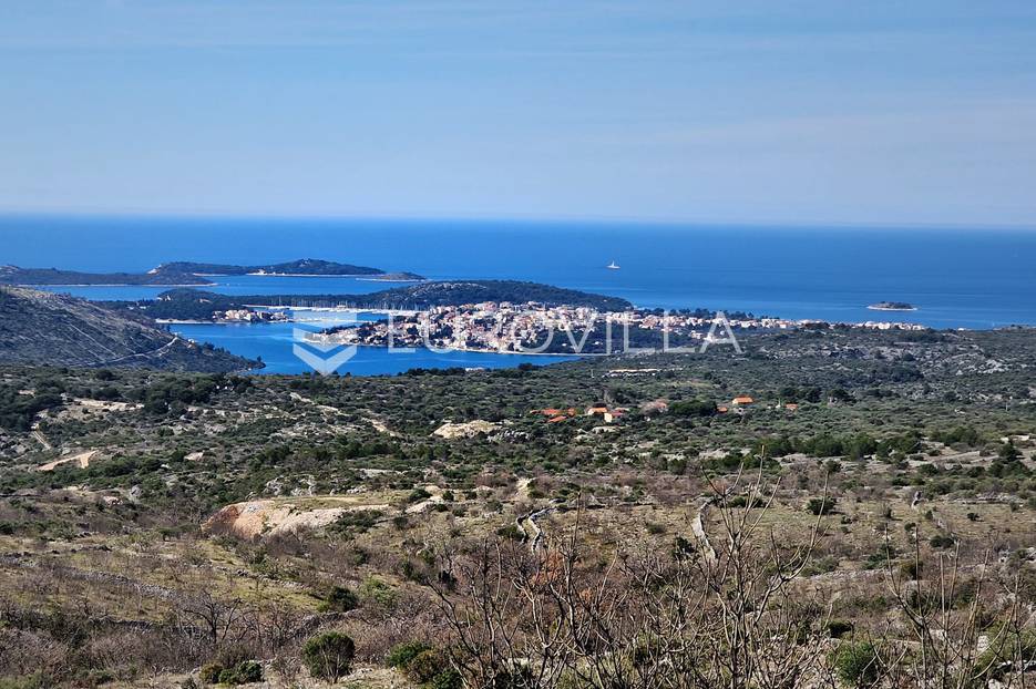 Rogoznica - poljoprivredno zemljište s panoramskim pogledom - cover