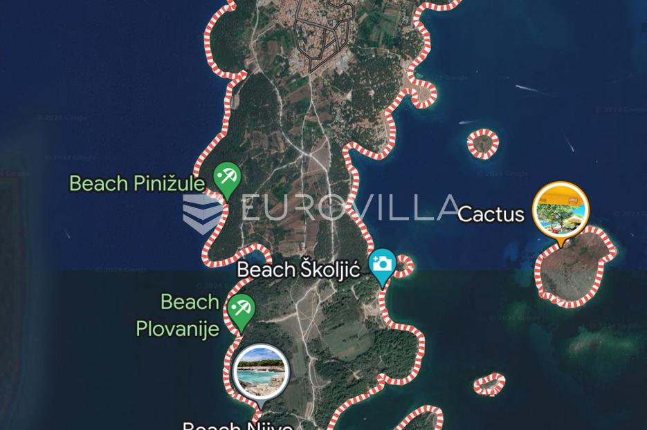 Premantura, građevinsko zemljište 1000 m2 - pogled na more - cover