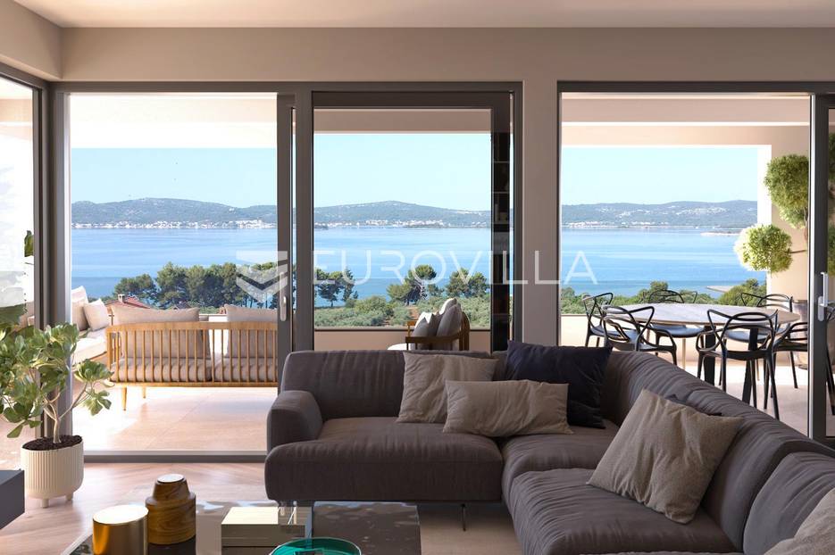 Zadar, Sveti Filip i Jakov, trosoban stan s pogledom na more - cover