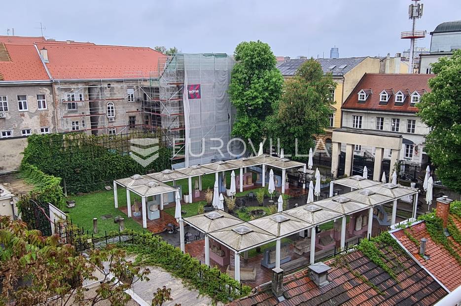 Zagreb, Zrinjevac obnovljen četverosoban stan NKP 184m2 na III katu - cover