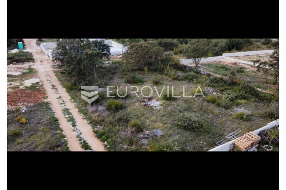 Zadar, Murvica, građevinski teren površine 606 m2 - cover