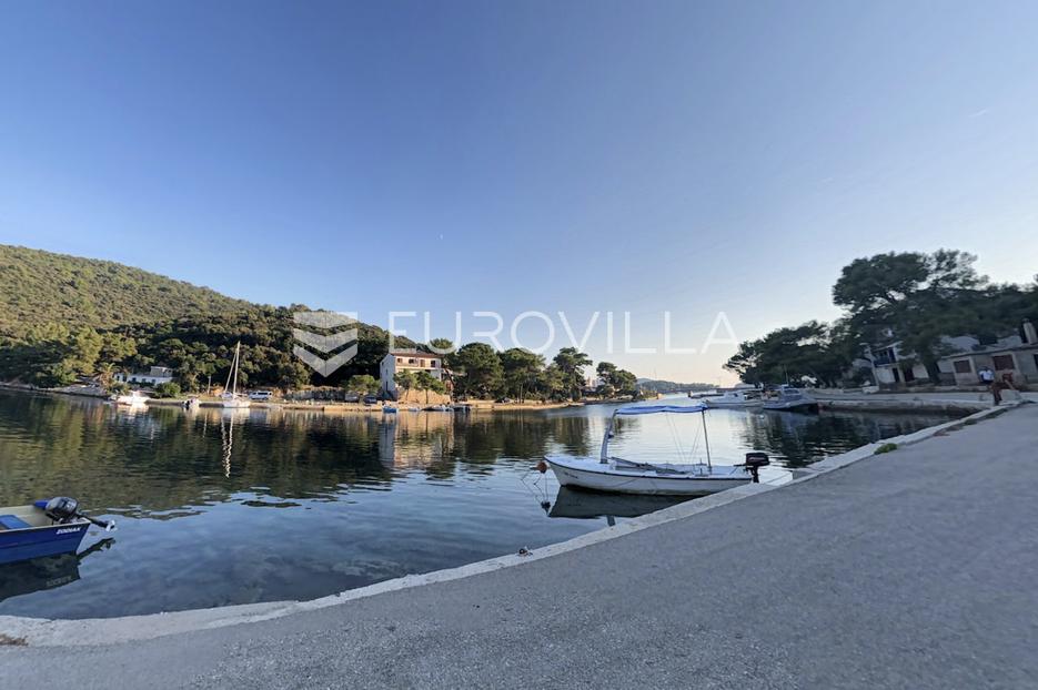 Lastovo, Pasadur, građevinsko zemljište površine 726 m2 - cover