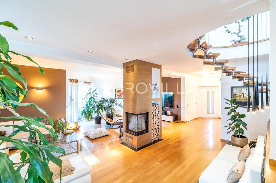 Samobor, Vrhovčak, luksuzna kuća NKP 340 m2 s dvorištem NKP 588 m2 - cover