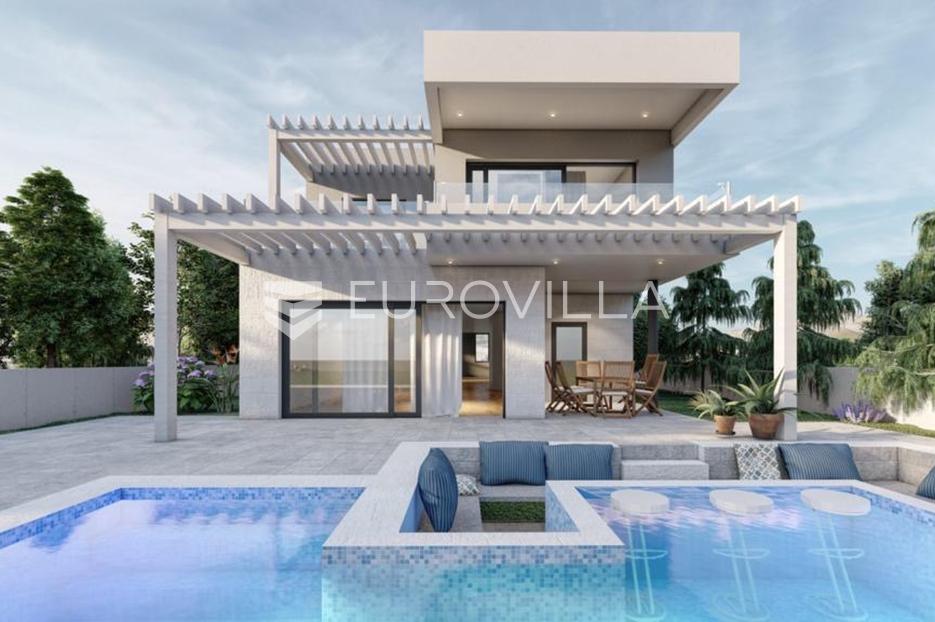 Zadar, Arbanasi, trosoban stan s krovnom terasom i pogledom na more - cover