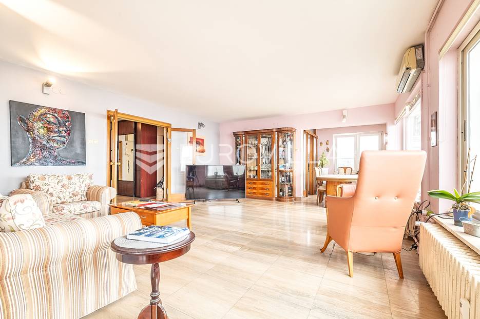 Zagreb, Utrina, poseban četverosoban penthouse NKP 170m2 - cover