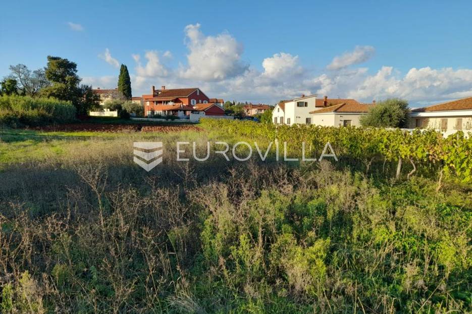 Istra, Marčana - građevinsko zemljište 1183 m2, mirna lokacija - cover