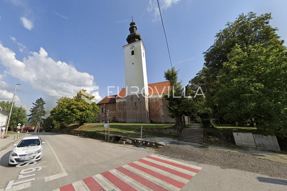 Križ, Centar, stambeno-poslovna kuća sa potencijalom, 690 m2 - cover