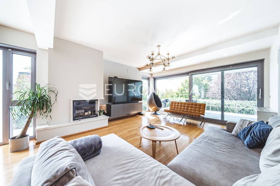 Zagreb, Bukovačka četverosoban stan s vrtom NOVOGRADNJA - cover