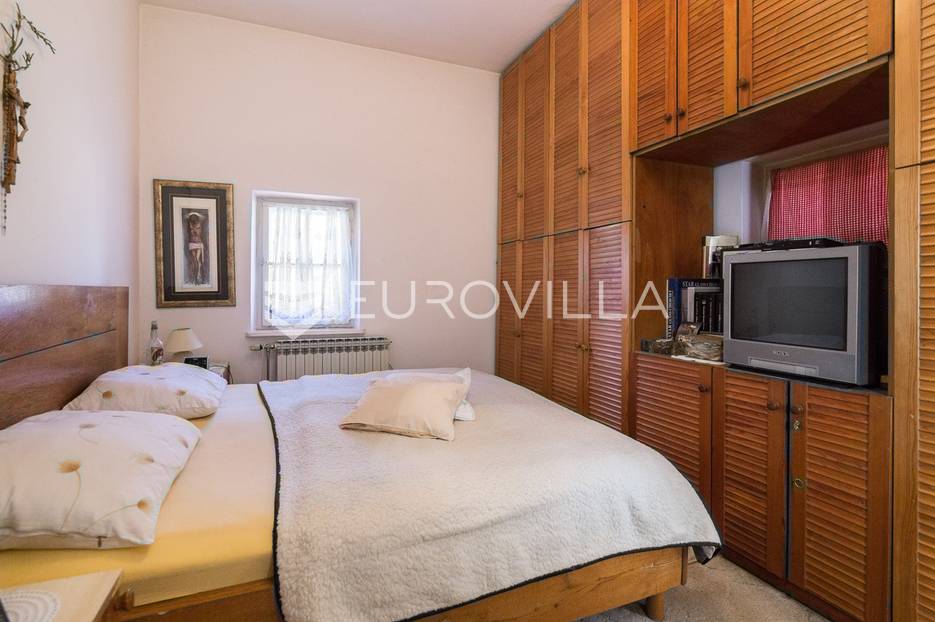 Dvoiposoban stan za prodaju Tuškanac Dubravkin put - cover