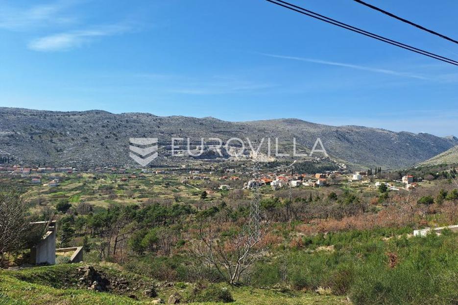 Srinjine, odlično građevinsko zemljište površine 1485 m2 - cover