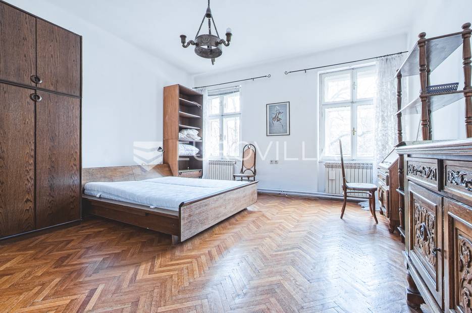 Zagreb, Medveščak, izuzetan četverosoban stan NKP 109,27 m2 - cover