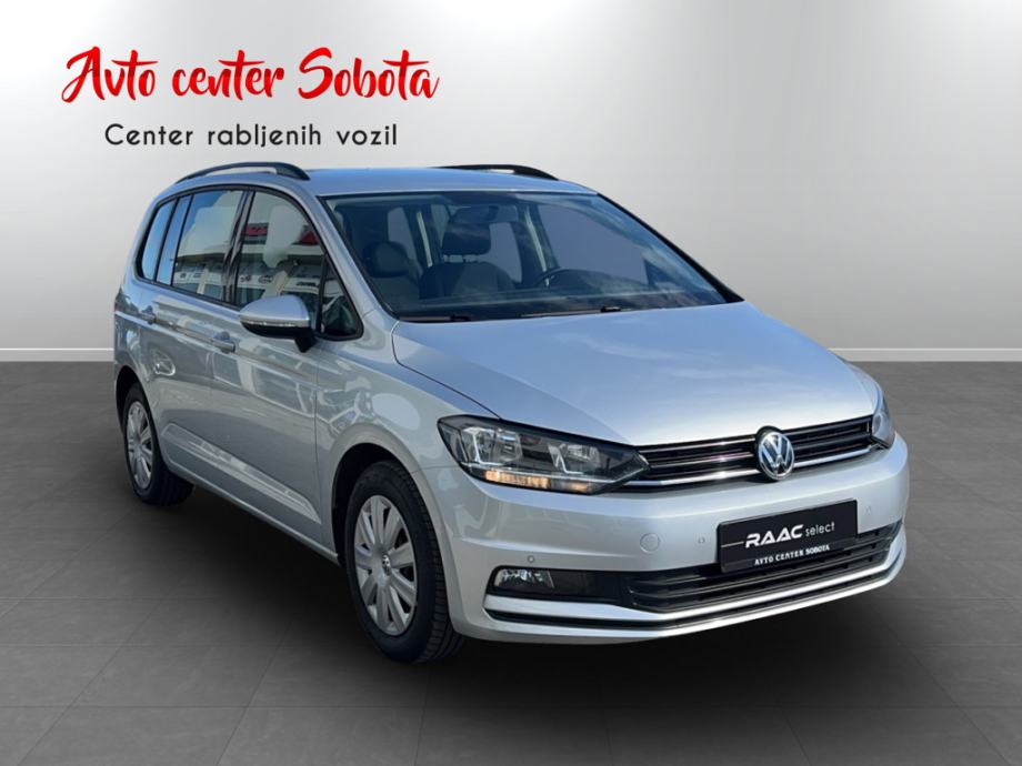 Volkswagen Touran - cover