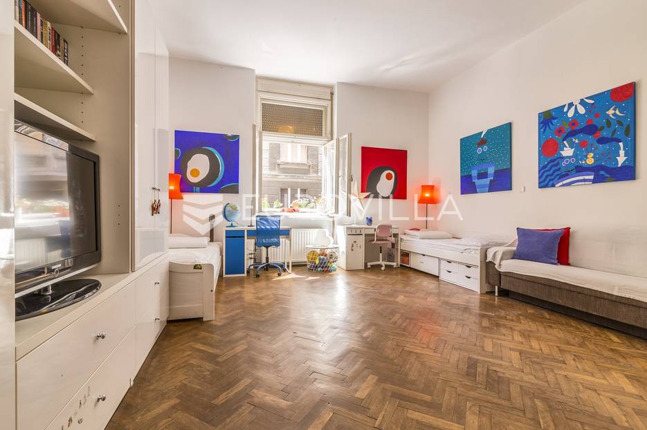 Zagreb, Centar, Đorđićeva ulica, dvoetažan trosoban stan, 72 m2 balkon - cover