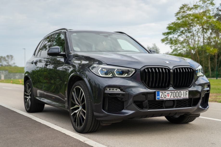 BMW X5 30d - U PDV-u - GARANCIJA - M-Sport - H&K - Laser - Pano - HUD - cover