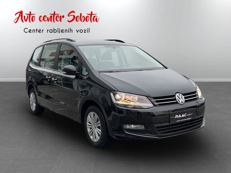Volkswagen Sharan - cover