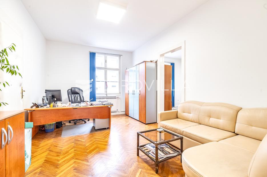 Zagreb, Centar Vlaška četverosoban stan ured 136m2 - cover