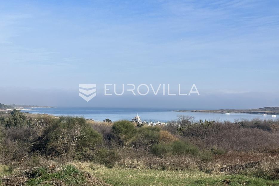 Ližnjan, poljoprivredna parcela NKP 1100 m2 s objektom i  prekrasnim pogledom  more - cover