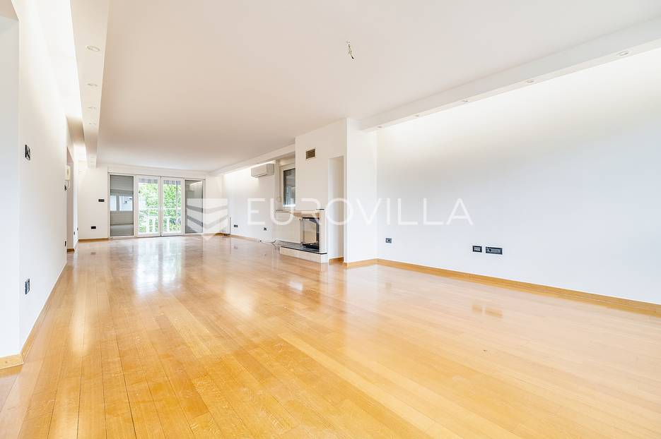 Zagreb, Lašćina obiteljska kuća 395m2 - cover