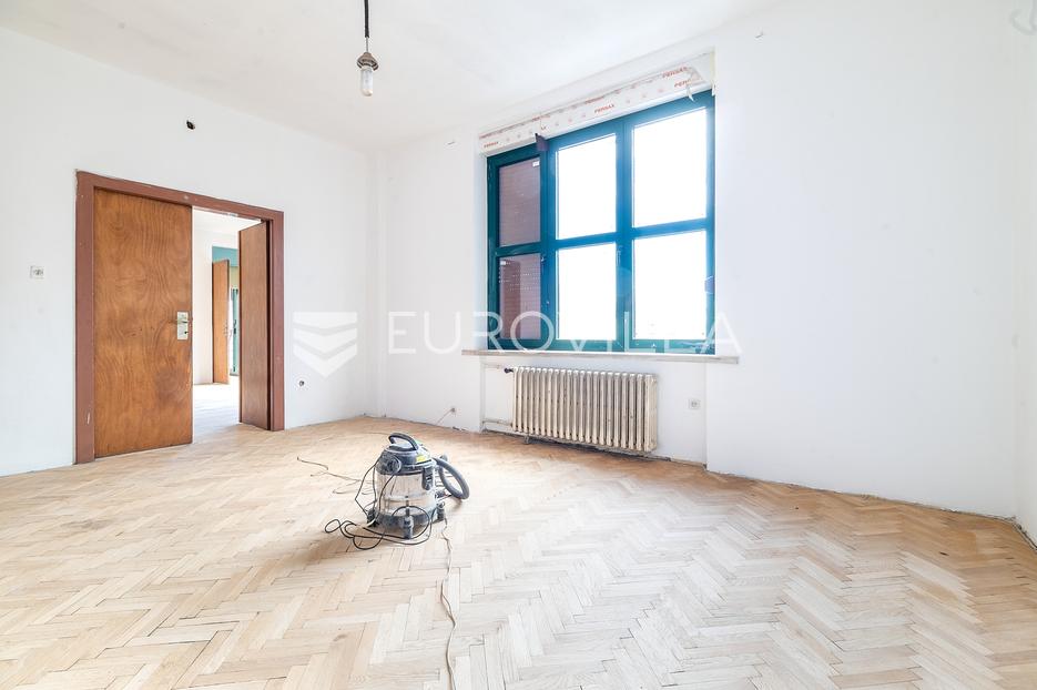 Zagreb, Martićeva ulica, četverosoban stan za adaptaciju NKP 134 m2 - cover