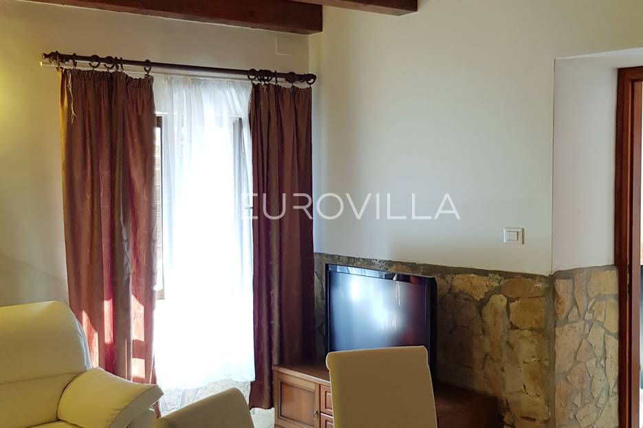 Ližnjan, renovirana kamena istarska kuća, NKP 114m2 - cover