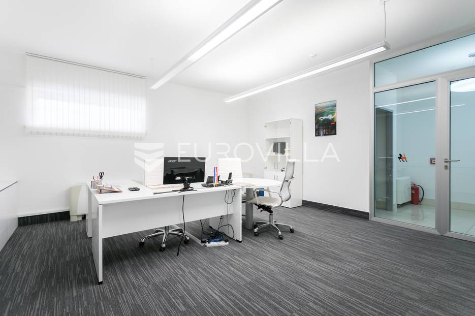 Zagreb, Centar, Medulićeva, komforan poslovni prostor 95 m2 u visokom prizemlju - cover