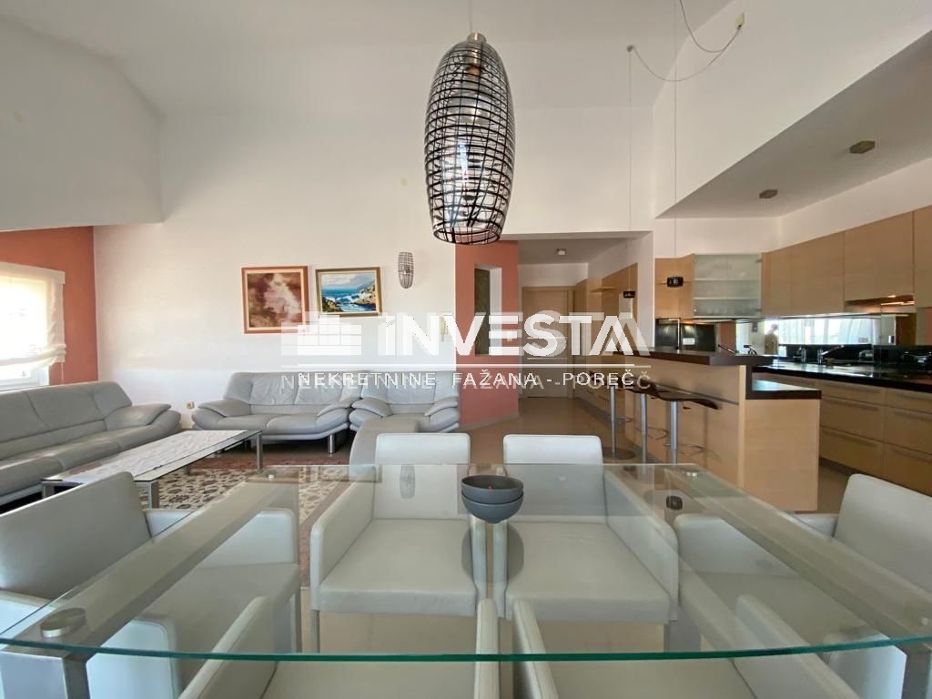 Pula, Pješčana uvala, penthouse 152 m2, 200 m od mora - cover