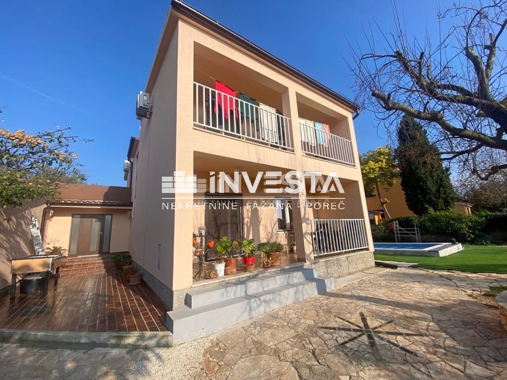 Fažana, Kuća za odmor 160m2, 450m od mora i plaža, 4SS+DB - cover