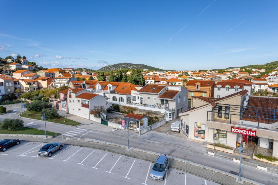 Kuća - Tribunj - 400.52 m2 (centar mjesta i pogled na more) (prodaja) - cover