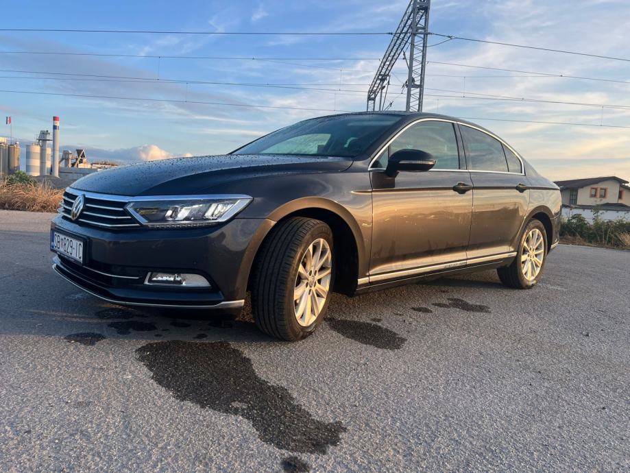 VW Passat 2,0 TDI Highline - cover