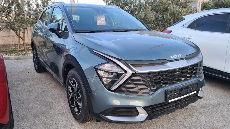 Kia Sportage 1,6 T-GDI LX FRESH M/T MY2023 7 godina jamstva! - cover