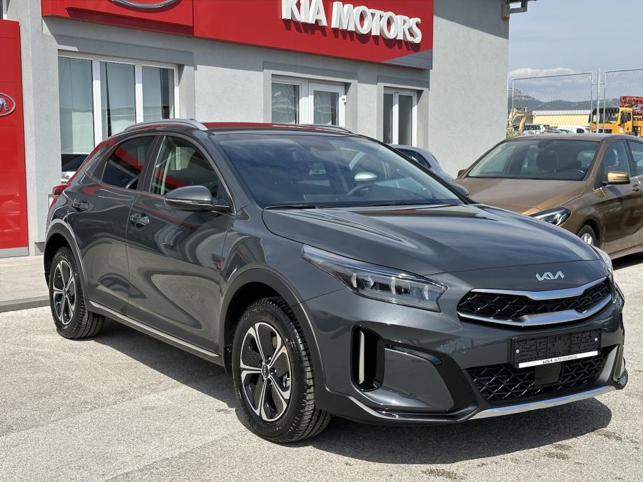 Kia XCeed 1,6 GDI PHEV (Plug in hybrid), EX WAY 6DCT, DOSTUPAN ODMAH! - cover