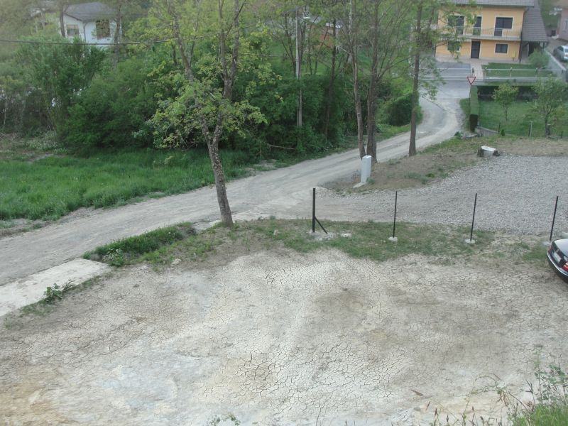 Građ. zemlj.,D.Laduč, 800 m2 - 22.000 EUR - PRIRODA - POGLED- MIR !!! - cover