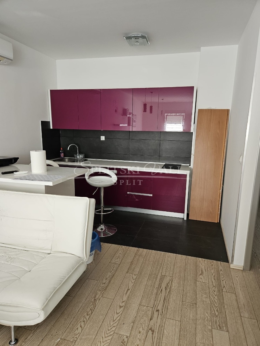 Split,Dragovode-poslovni prostor 60m2 - cover