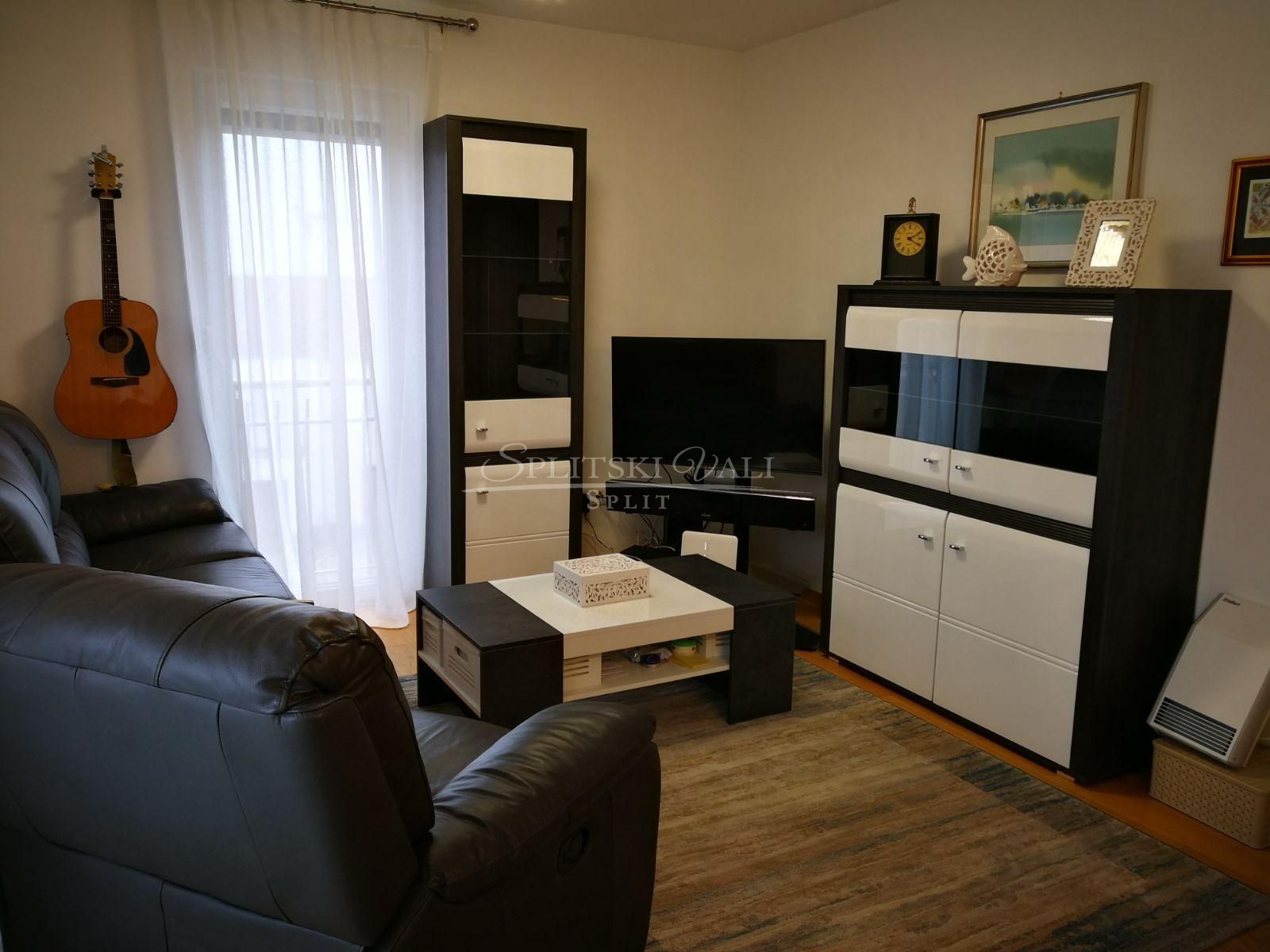 Odličan dvosoban stan Gomilica, 58 m2 - cover