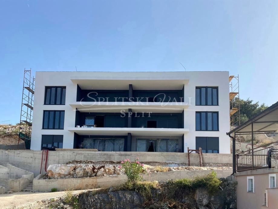 Luksuzna novogradnja Marina! S4 - cover