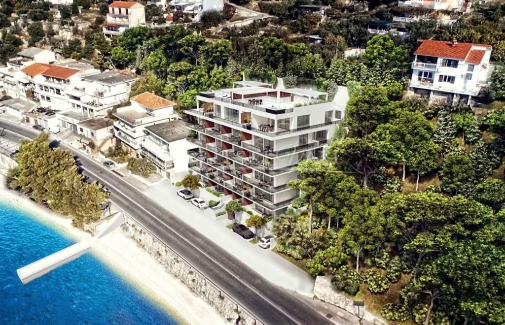 Luksuzna novogradnja PRVI RED DO MORA! Dvosoban,jug,garaža! - cover