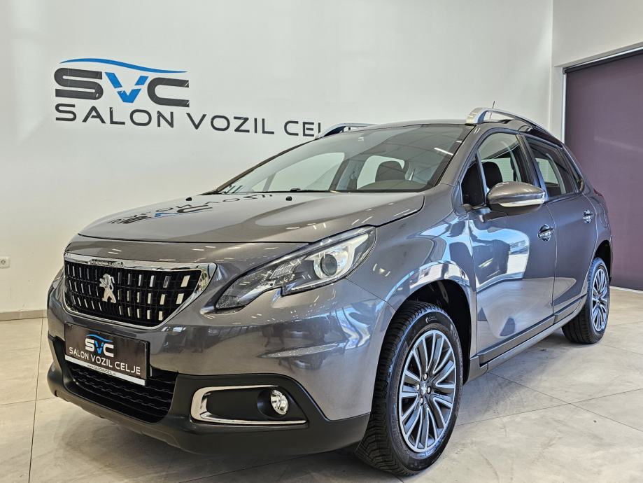 Peugeot 2008 1.5 BlueHDi 100 Stop Start Style-PDC+NAVI+LED - cover